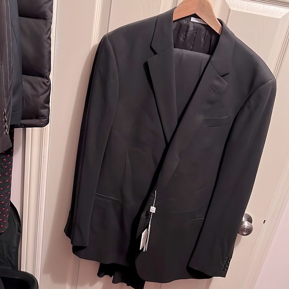 Armani Collezioni Single Breasted Suit - Picture 1 of 2